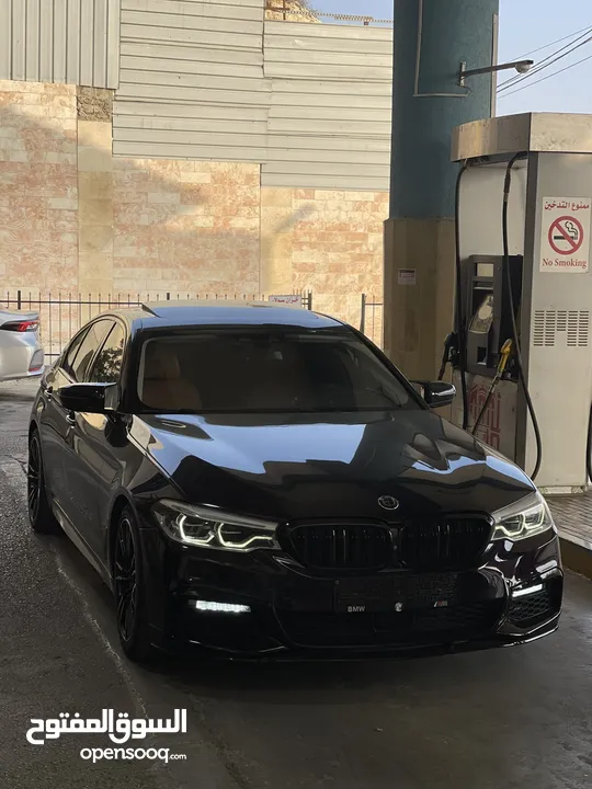 للبيع بي ام 530i بنزين فللل ملغمه 2019 كااشش فرممم
