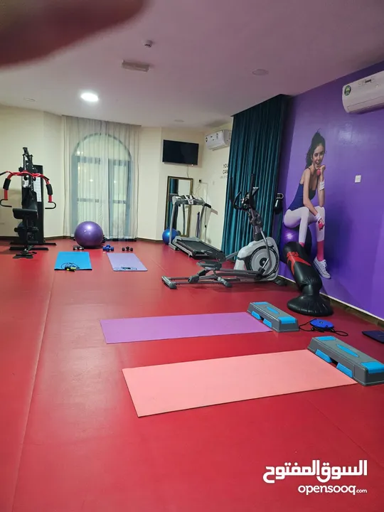 صالون نسائي فرصة استثمارية مميزة - للبيع مركز تجميل فاخر (صالون للسيدات) من المالك مباشرة بالشارقة