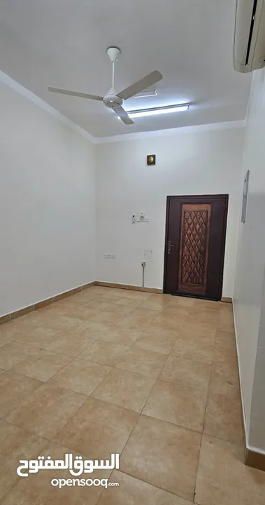 شقة للإيجار في صحار منطقة مويلح Apartment for rent in Sohar at Muwaylah