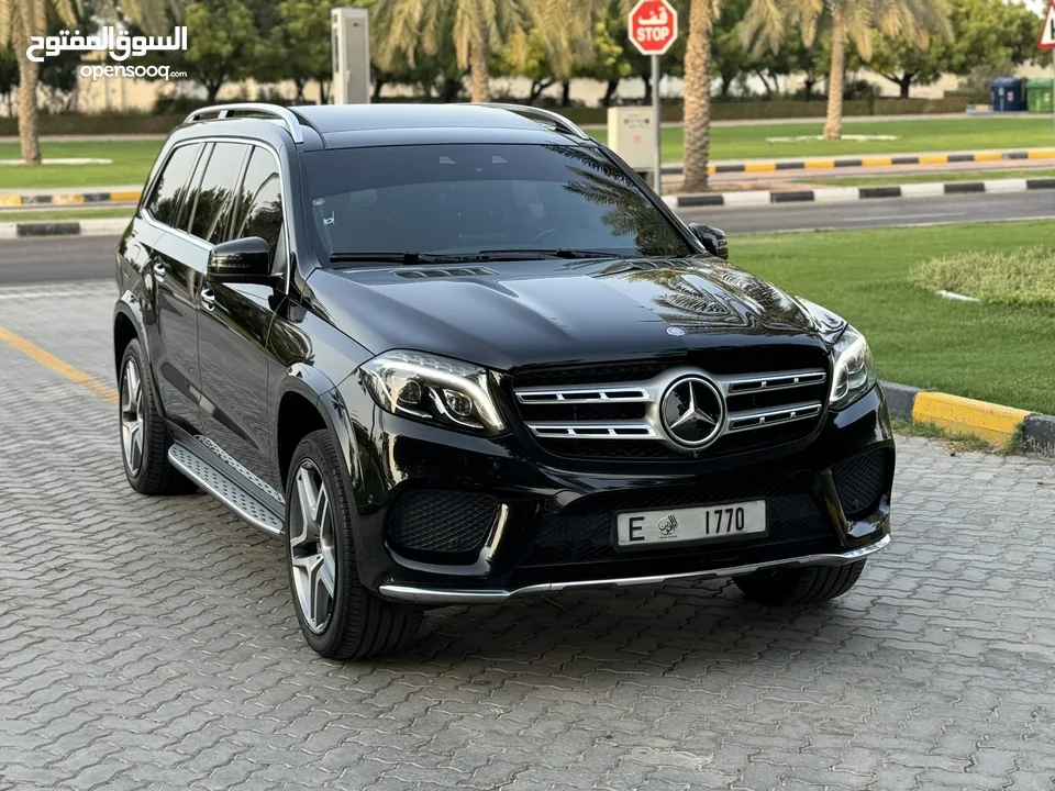 MERCEDES - GLS 500 2016  full option GCC