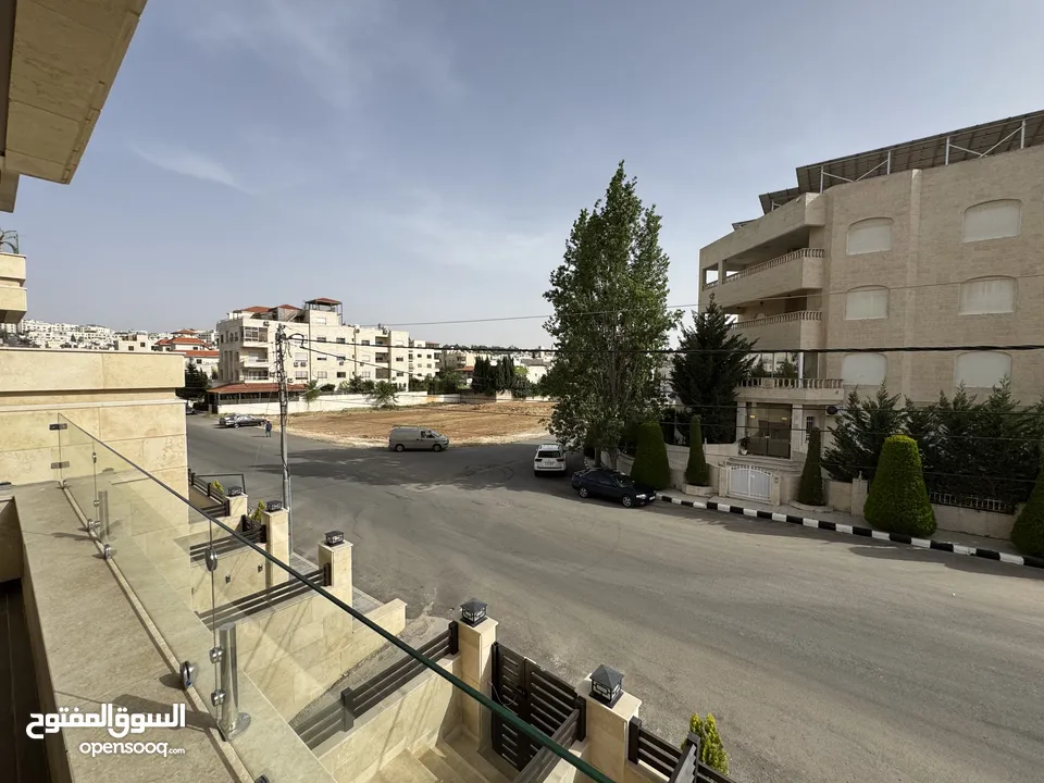 شقة مميزة باجمل مناطق النخيل مساحة221م طابق اول بتشطيبات مميزة