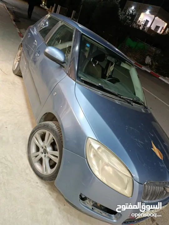 سيارة سكودا فابيا 2009