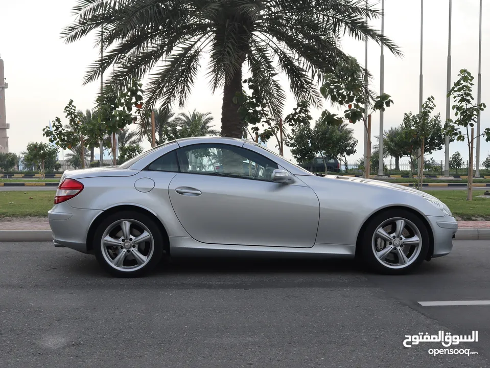 مرسيدس بنز SLK 350 مستعمل للبيع في البحرين.