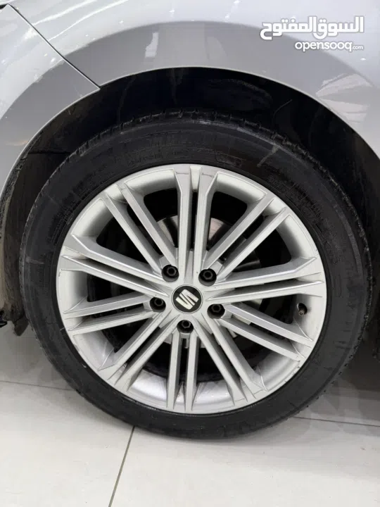 سيات ليون فل بدون فتحه  ماتور 1500 سي سي