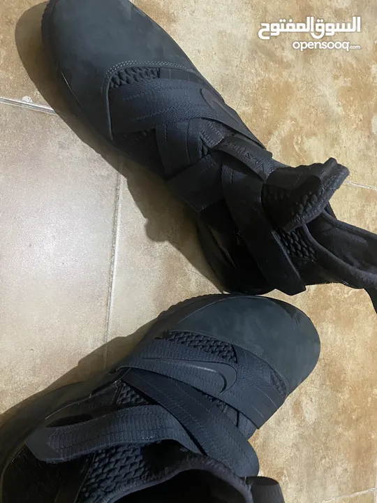 Nike lebron james soldier