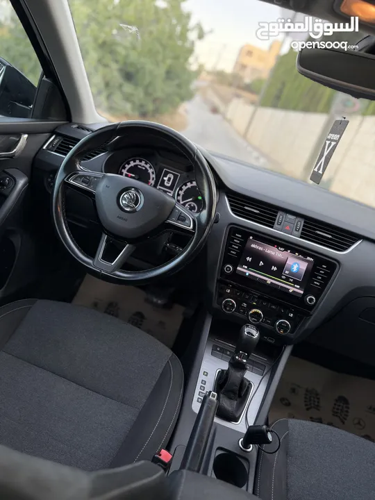 سكودا اوكتافيا 2020
