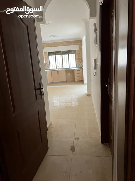 شقق سكنية او استثمارية جديدة لم تسكن للبيع في صويلح  120متر مع مطبخ امريكي راكب  من المالك مباشرة.