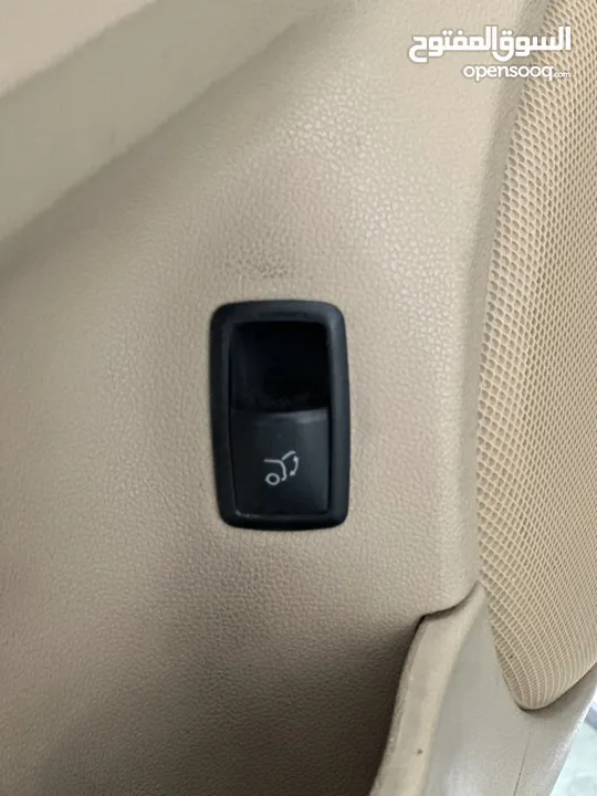 جيب مرسيدس للبيع ML 350  فل الفل . بوضع ممتاز البيع بسبب السفر فرصة لن تتكرر . انظف واحلا حبه
