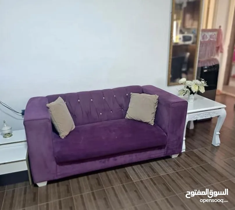 للبيع: طقم كنب فاخر 7 مقاعد - خشب سويد أصلي