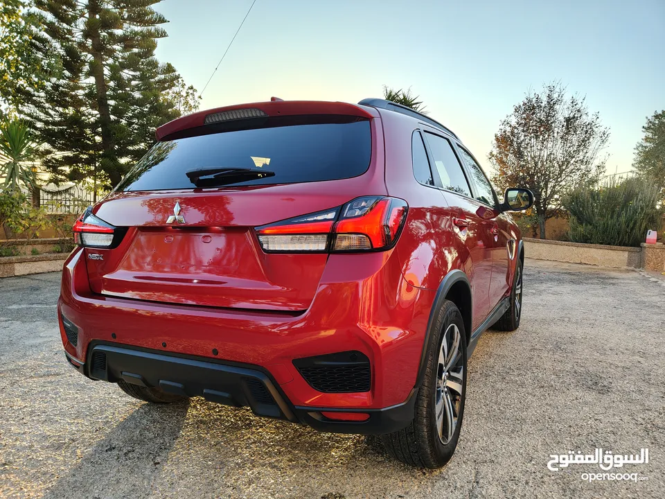 Mitsubishi ASX 2022 الفخمة تسيير شهر 10/2023 عداد 9000 كيلو وكفالة لسنة 2028