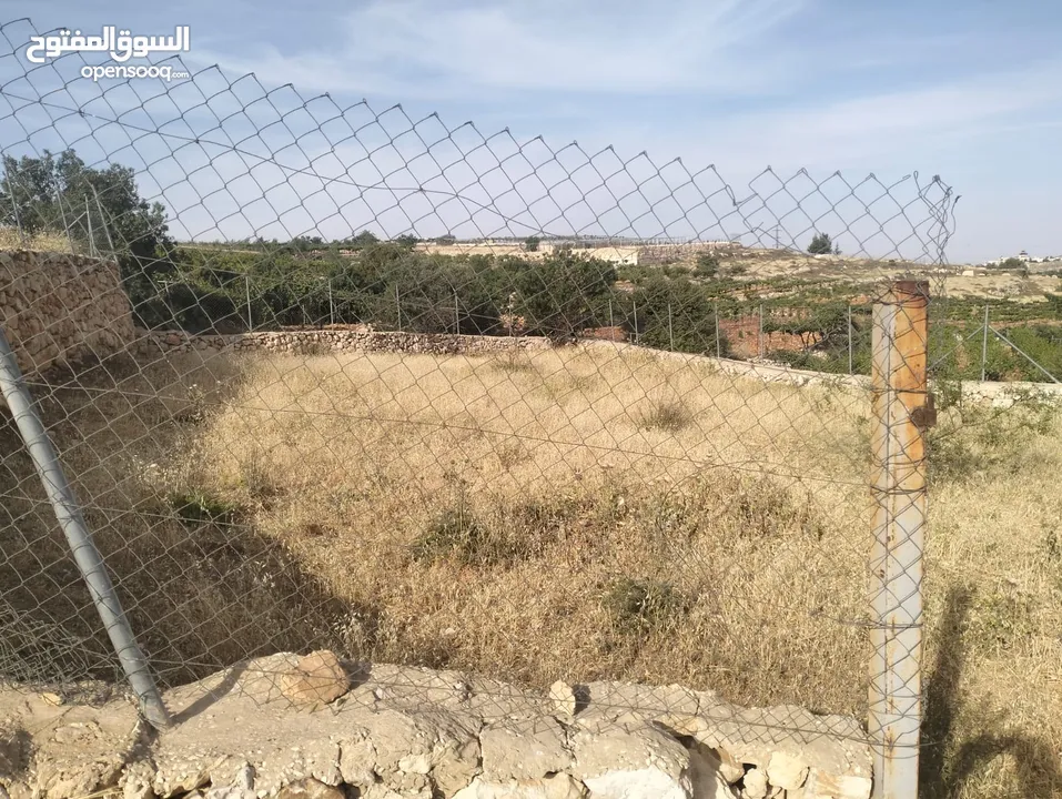 قطعة ارض للبيع