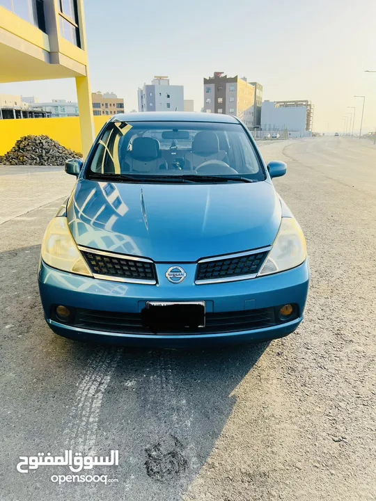 NISSAN tiida 2006