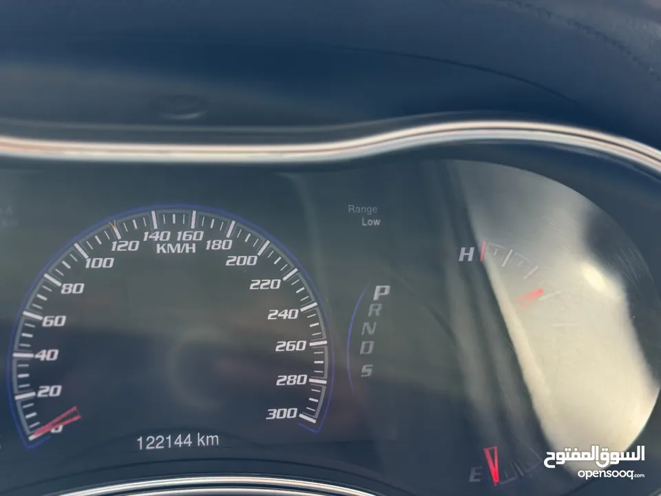 جيب جراند شيروكي SRT8 اصلي 6400 سي سي موديل 2015 فحص كامل فل اضافات أقل سعر
