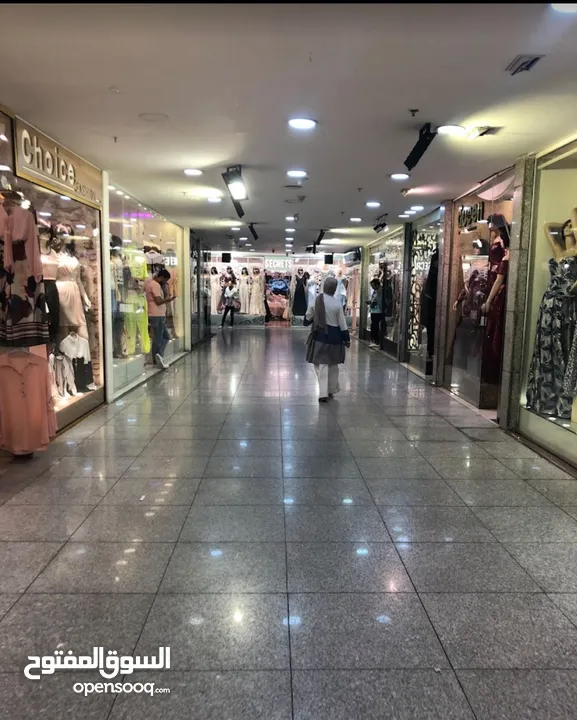 محل تجاري بمكسيم مول للبيع