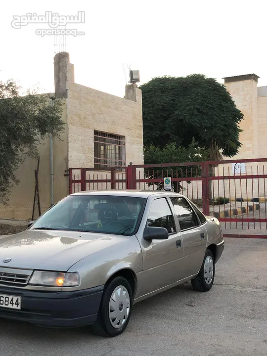 أوبل فيكترا 1991
