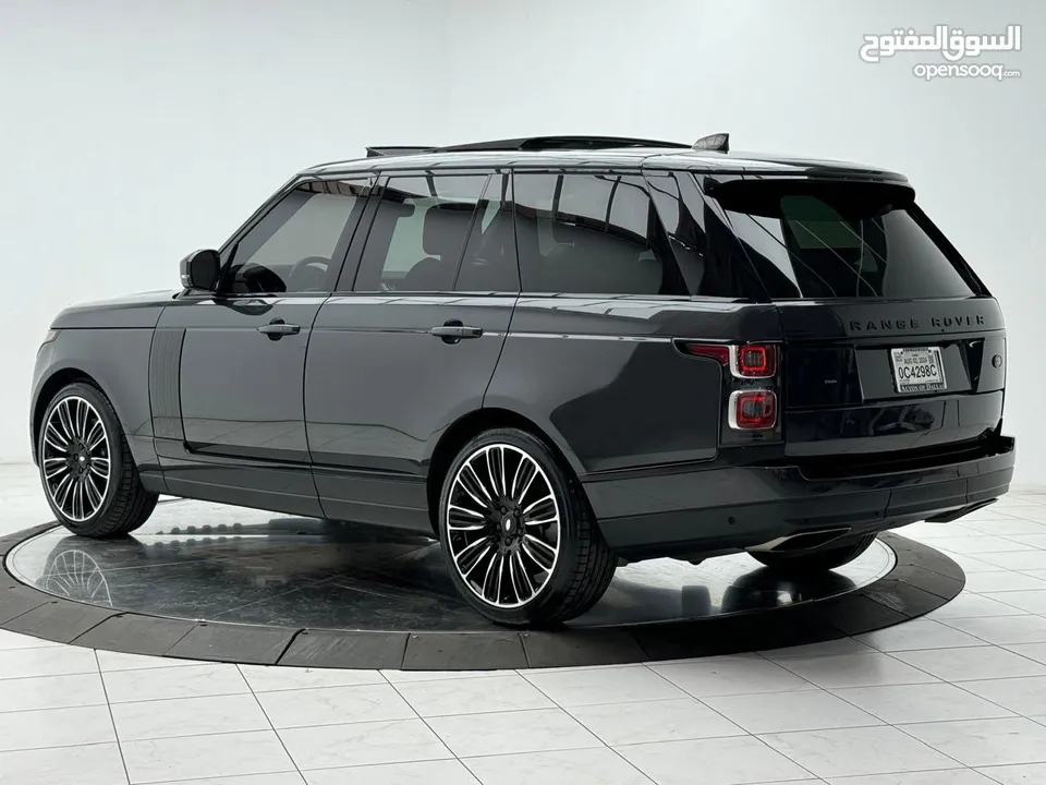 2021 Range Rover Vogue HSE Black Edition دهان شركه