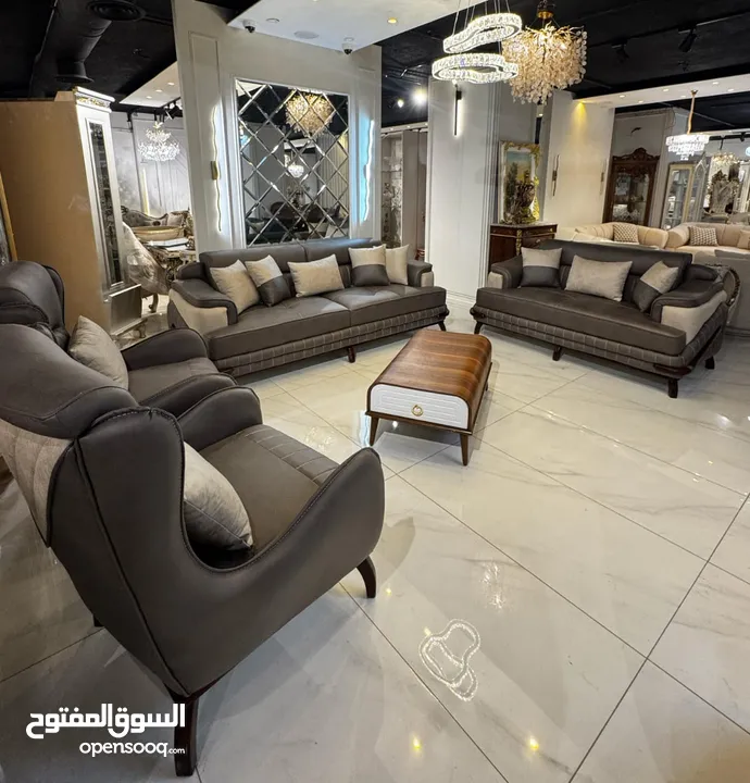 كنب فاخر جدا  بسعر مغري