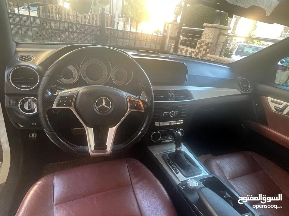 مرسيدس c200 c63 kit فحص كامل ماشية 90000 مميزة للبيع