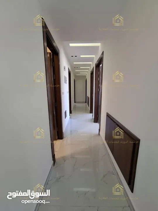 شقة جديدة - لم تسكن - خلدا - 4نوم 2ماستر - ارضية - ترس بإطلالــــه مميزة