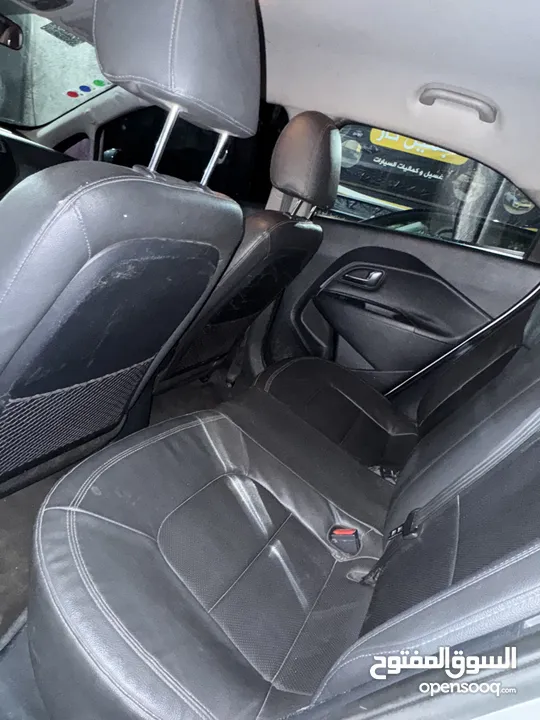 كيا برايد 2015 هاتشباك