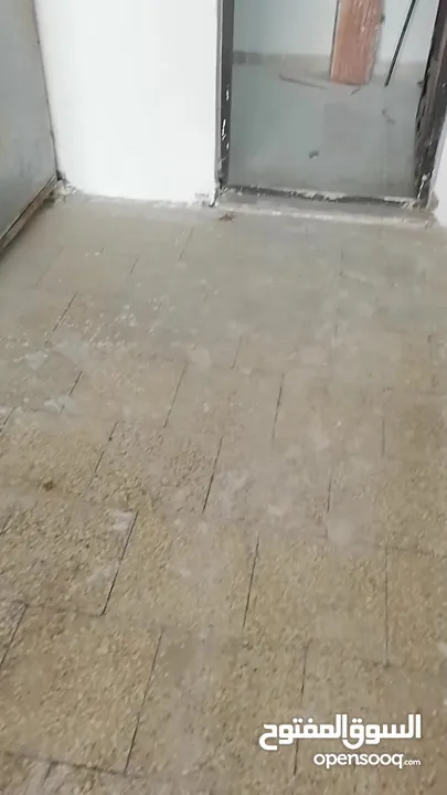 شقف للبيع من المالك مباشره تشطيب سوبر ديلوكس مطبخ امريكي خشب جاهر