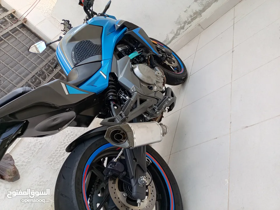 دراجه سي اف موتو  NK650cc بحالة الجديدة استعمال خفيف جدا موديل 2021