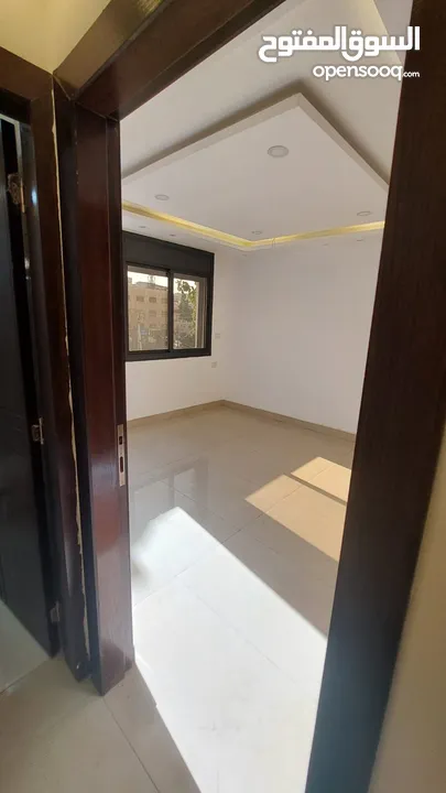 شقة جديدة لم تسكن للإيجار