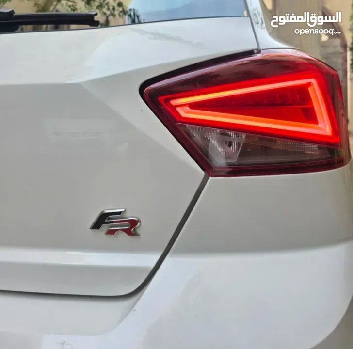 اذا مش حبة مميزة ما تركبها.  SEAT Ibiza FR 2022 بحالة الوكالة دهان شركة مميزة بكل تفاصيلها حبة مخازن