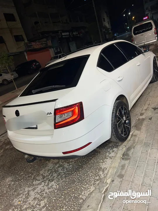 سكودا اوكتافيا موديل 2018 جير عادي 2000 ديزل سياره بالصلاه عل النبي مكنيك