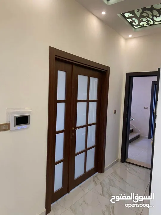 شقق فاخرة للبيع 184م الجبيهة، حي المنصور