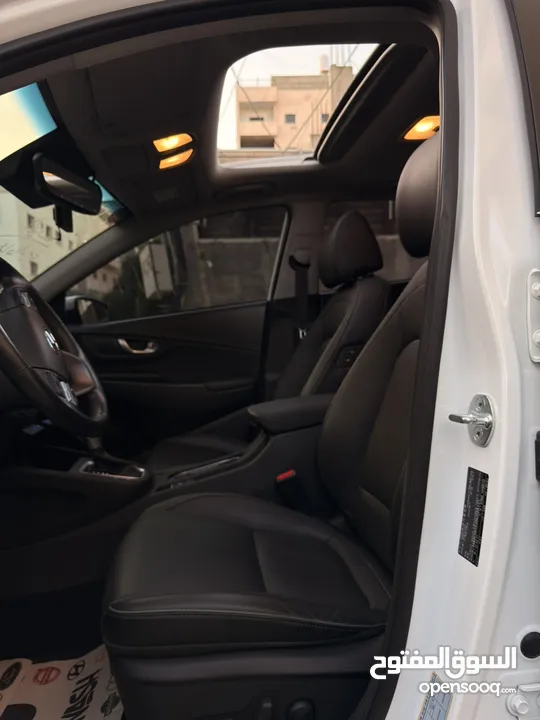 هنداي كونا هايبرد بالالوان والمواصفات المميزه والفخمه