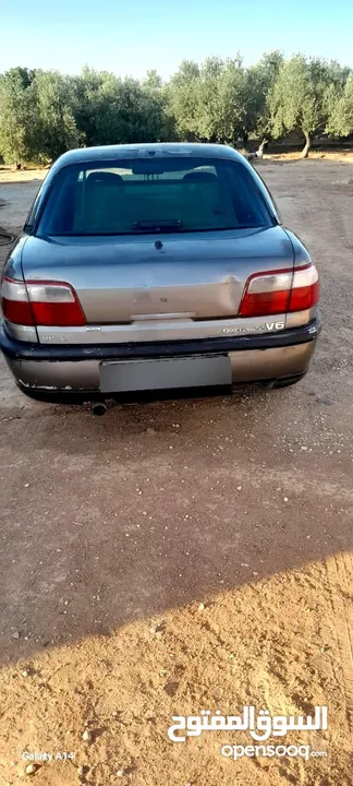 ابل اوميقا 95