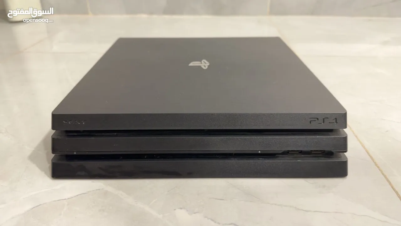 PS4 PRO + SLIM