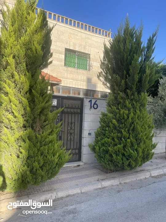 بيت بالقرب من دوار الكمالية للبيع