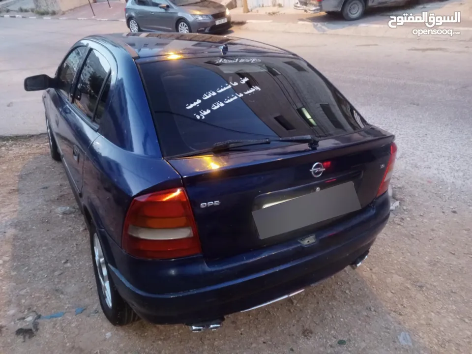 اوبل استرا 2002