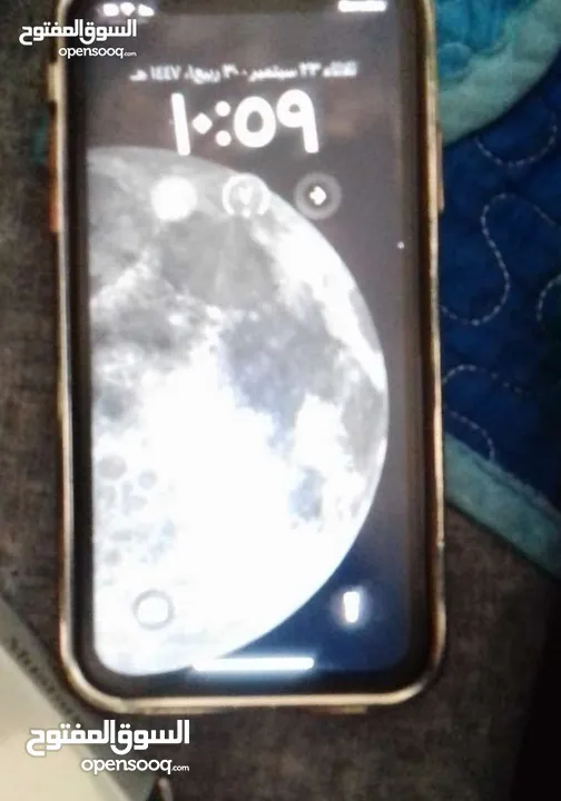 آيفون 11  رام الله