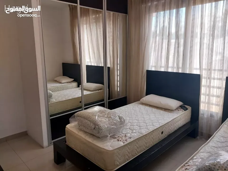 شقة مفروشة للإيجار 100م2 ( Property 18029 )