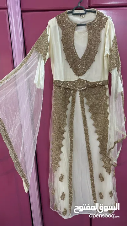 قفطان مغربي للبيع
