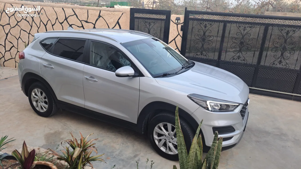 جيب هونداي توسان 2020 ديزل 4×4  يد اولا ولا غرام بويه 2000 تيربو بسعر لقطه الله يبارك