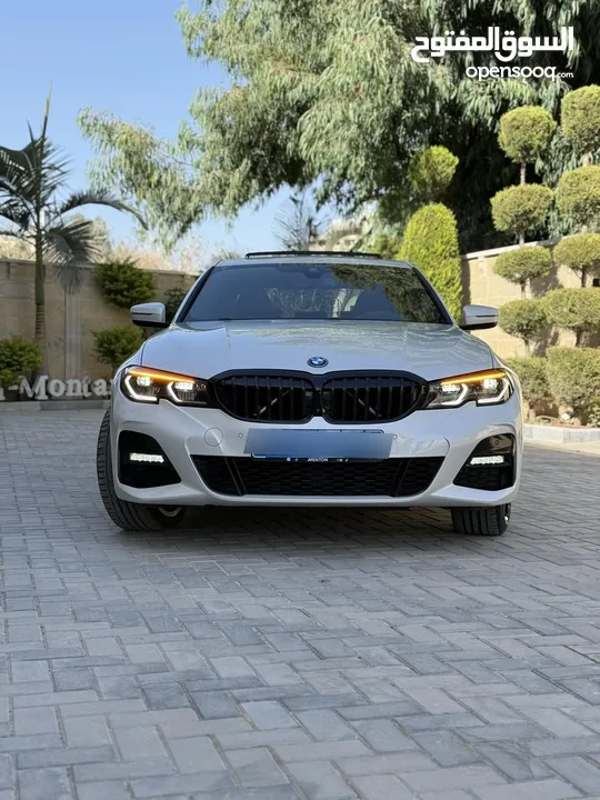 BMW 330e ترخيص 2022 ترخيص