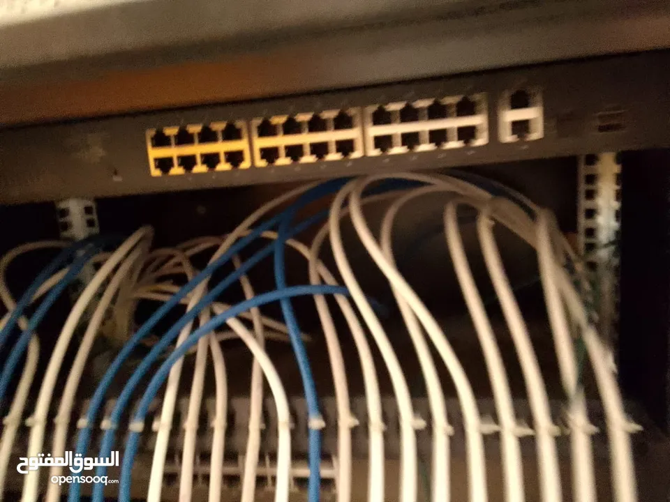 تركيب وصيانة كاميرات المراقبه وزرفيل أبواب الكهرباء وأبواب الكراج بخدمة VIP