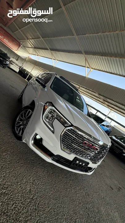 GMC Terrain DENALI 2022