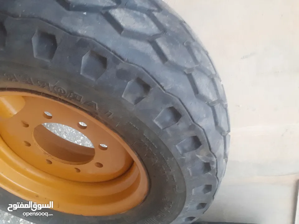 جرافات كوشوك اليات ثقيلة جي سي بي ،بوبكات