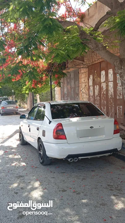 هونداي فيرنا 2002