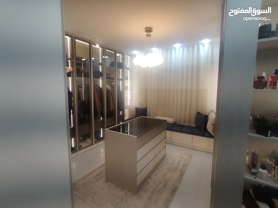 شقة مفروشة سوبر ديلوكس مميزه للبيع بداعي السفر