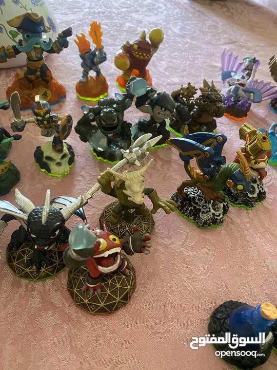 سكاي لاندر للنينتيندو وي....طقم كامل مع الCD Skylanders for Wii and 3DS Nintendo