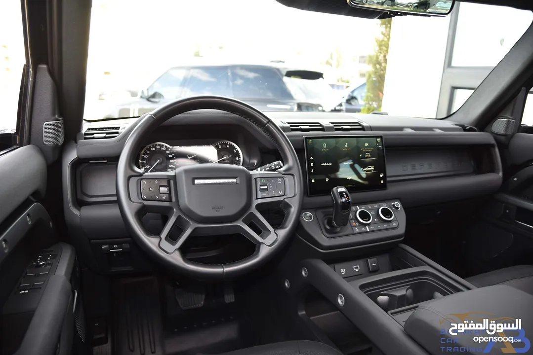 لاند روفر ديفندر بنزين بلاك ايديشن 2023 Land Rover Defender 110 P400 X-Dynamic SE Black Edition