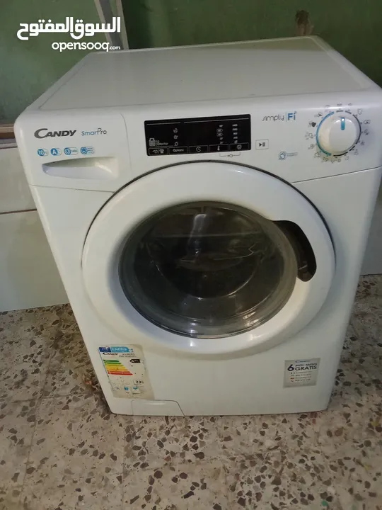 يوجد لدينا قطع غيار الغسلات الاتوماتيك بحاله جيده