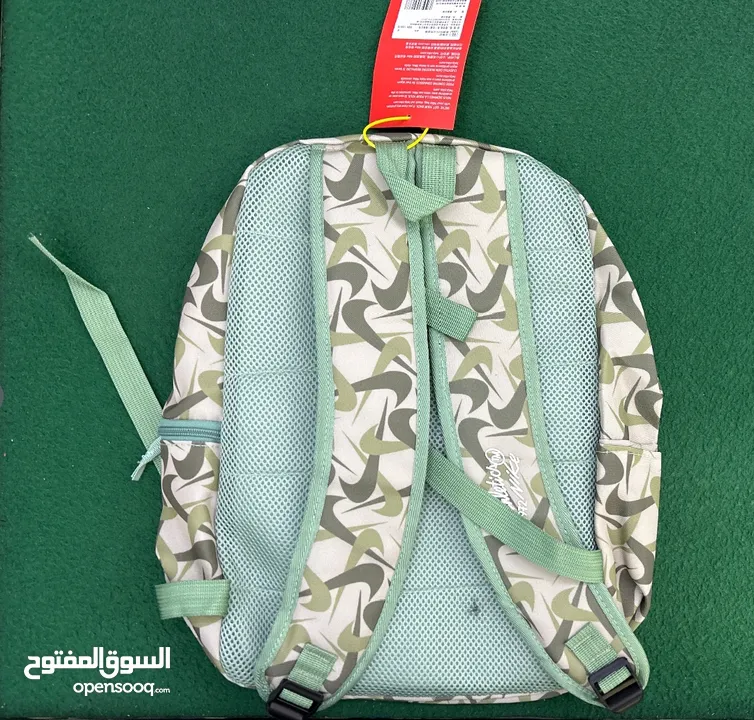 Unused Nike Bag – Amazing Deal at 70 SAR!  * New Nike Bag - Only 70 Riyals – Don't Miss Out!
