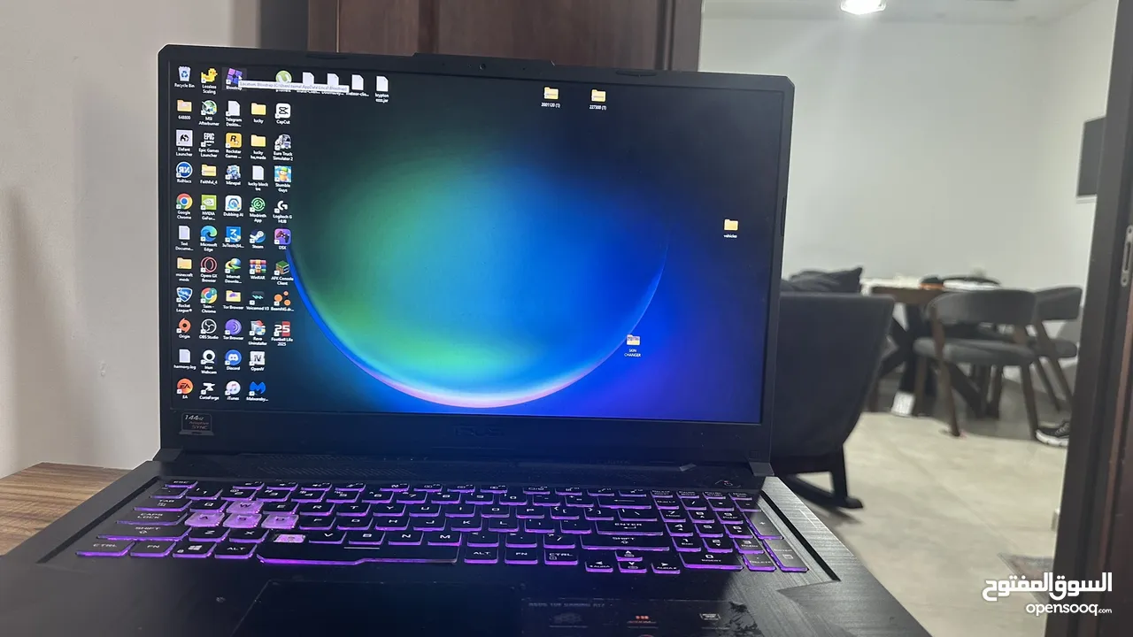 للبيع: لابتوب امريكيASUS TUF A17 + كيبورد ميكانيكي + ماوس جيمنج + سماعات + شنطة + ماوس باد طويلة